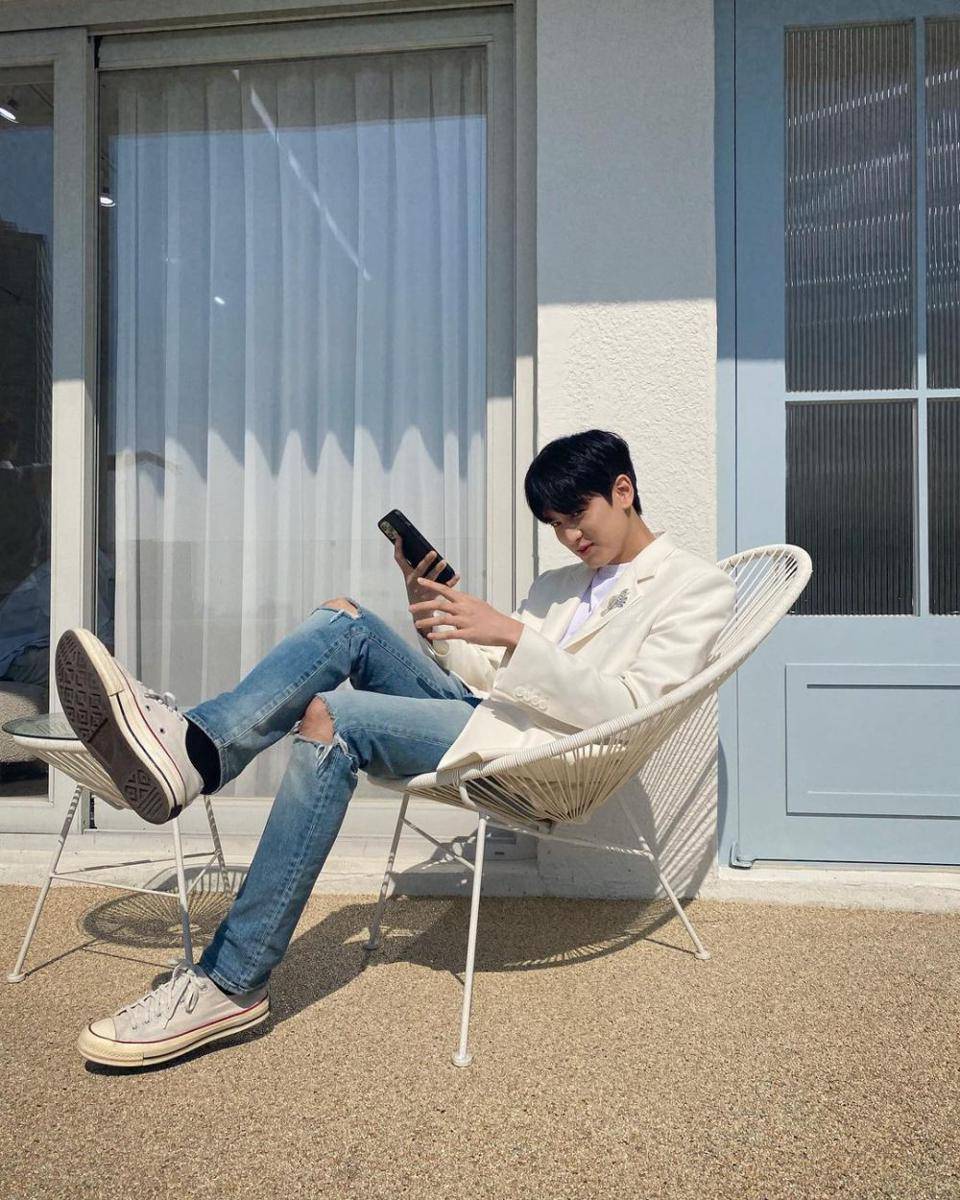 potret Chanwoo iKON (instagram.com/chan_w000)