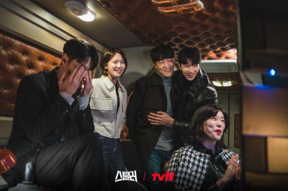 para pemeran drama Stealer: The Treasure Keeper (instagram.com/tvn.asia)