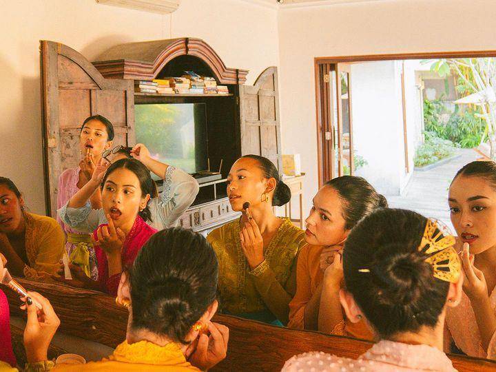 pemotretan Maudy Ayunda di bridal shower sahabat (instagram.com/maudyayunda)