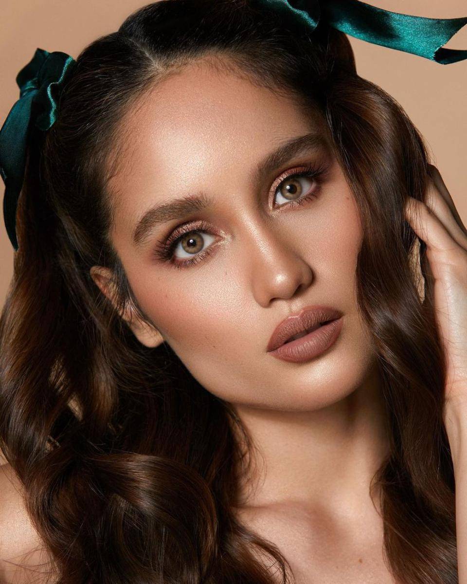 Cinta Laura (instagram.com/claurakiehl)