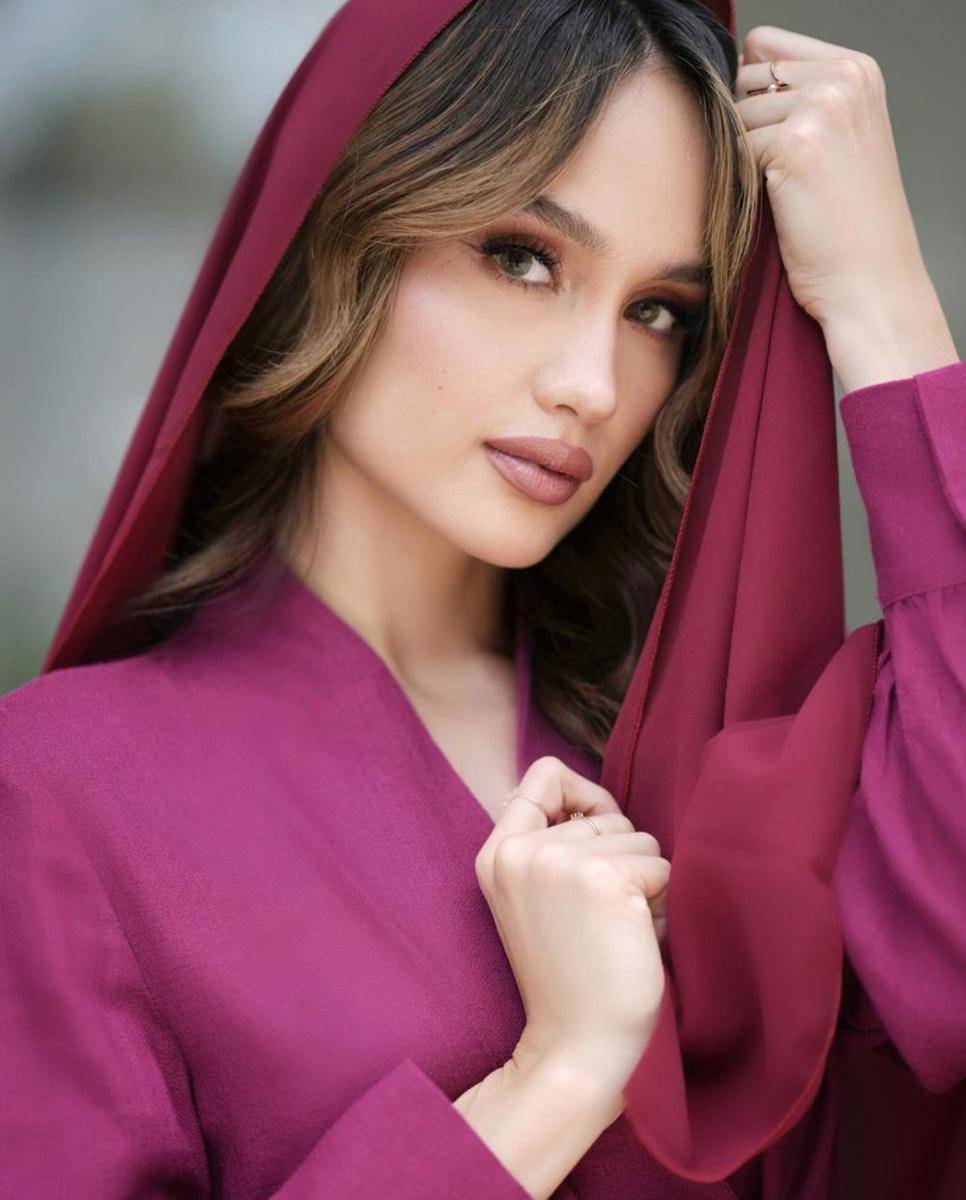 Cinta Laura (instagram.com/claurakiehl)