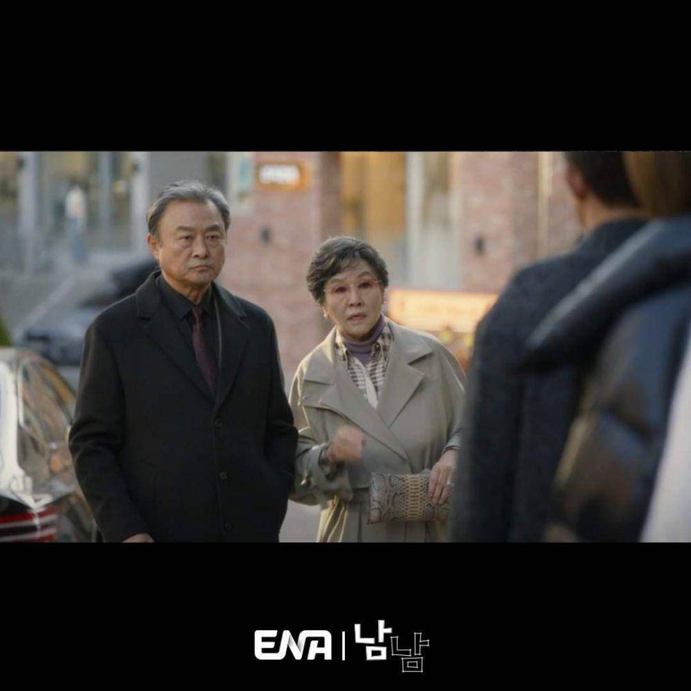 Lee Seung Chul dan Ban Hyo Jung di Not Others (instagram.com/channel.ena.d)