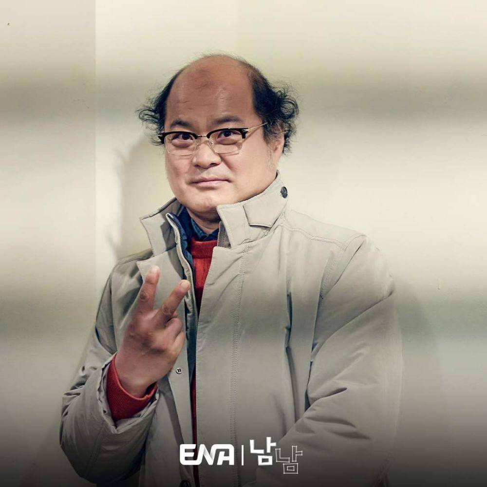 Kim Sang Ho di balik layar Not Others (instagram.com/channel.ena.d)
