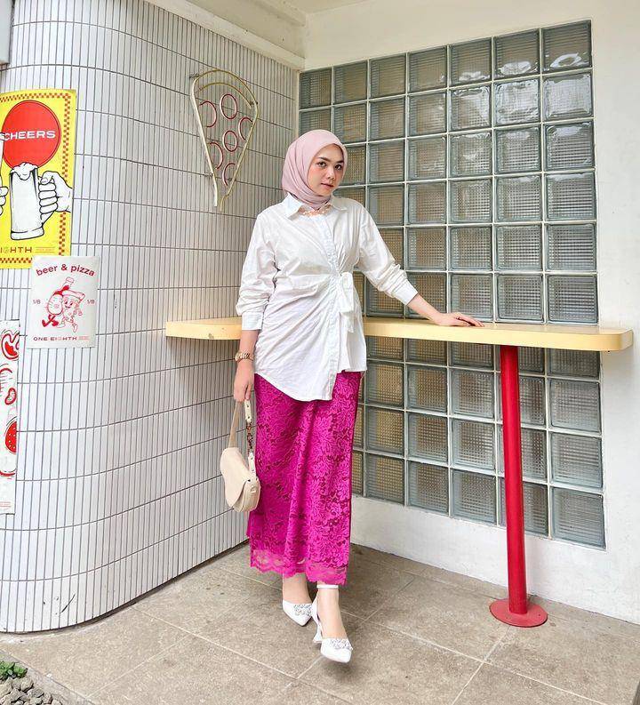 OOTD hijab minimalis (instagram.com/alfisrg)