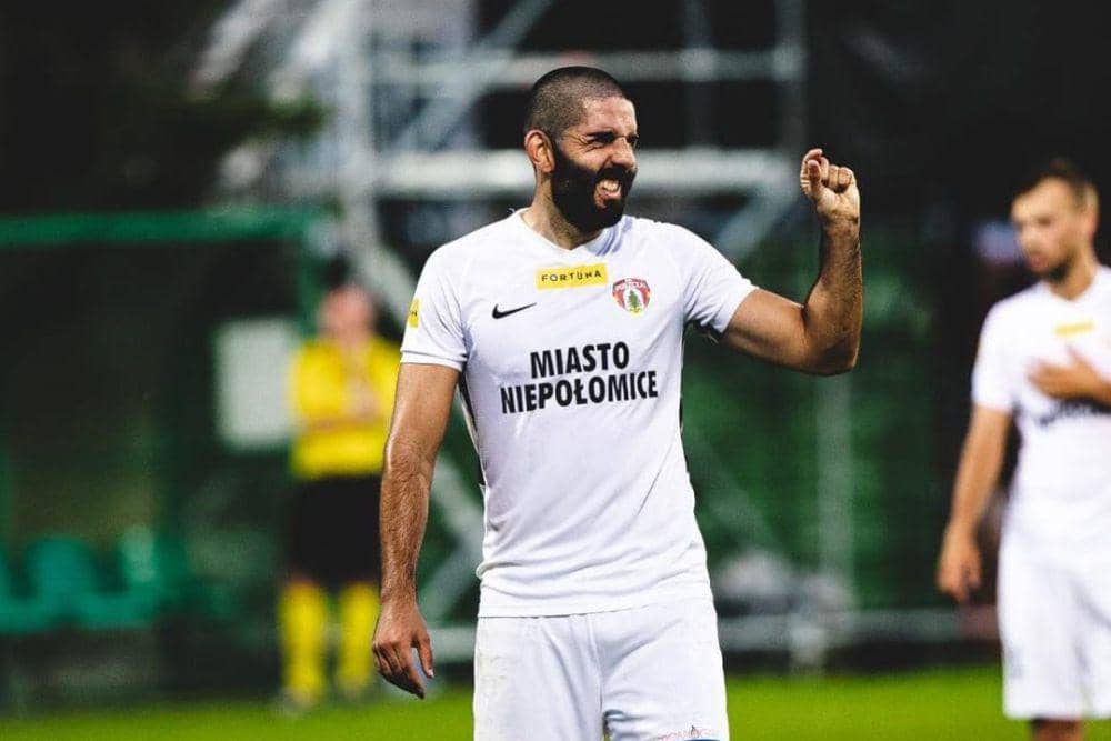 Diego Bardanca saat memperkuat klub Polandia, Puszcza Niepolomice, pada 2021/2022. (instagram.com/dbardanca)
