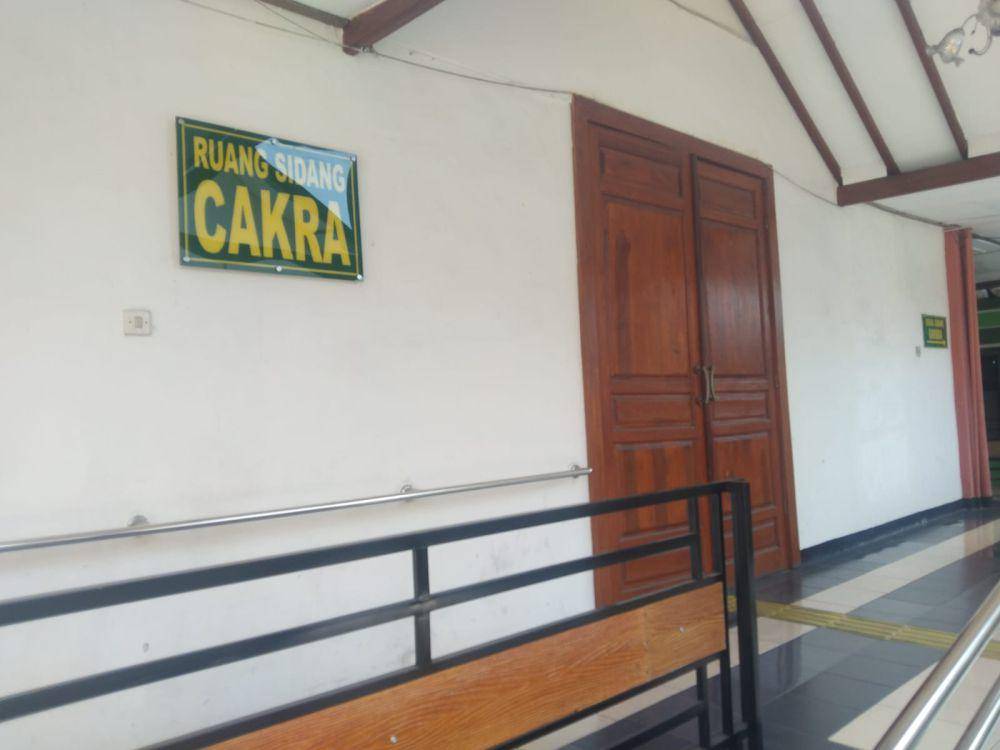 Ruang Cakra, lokasi sidang pengerusakan Kantor Arema FC yang berjalan tertutup. (IDN Times/Rizal Adhi Pratama)
