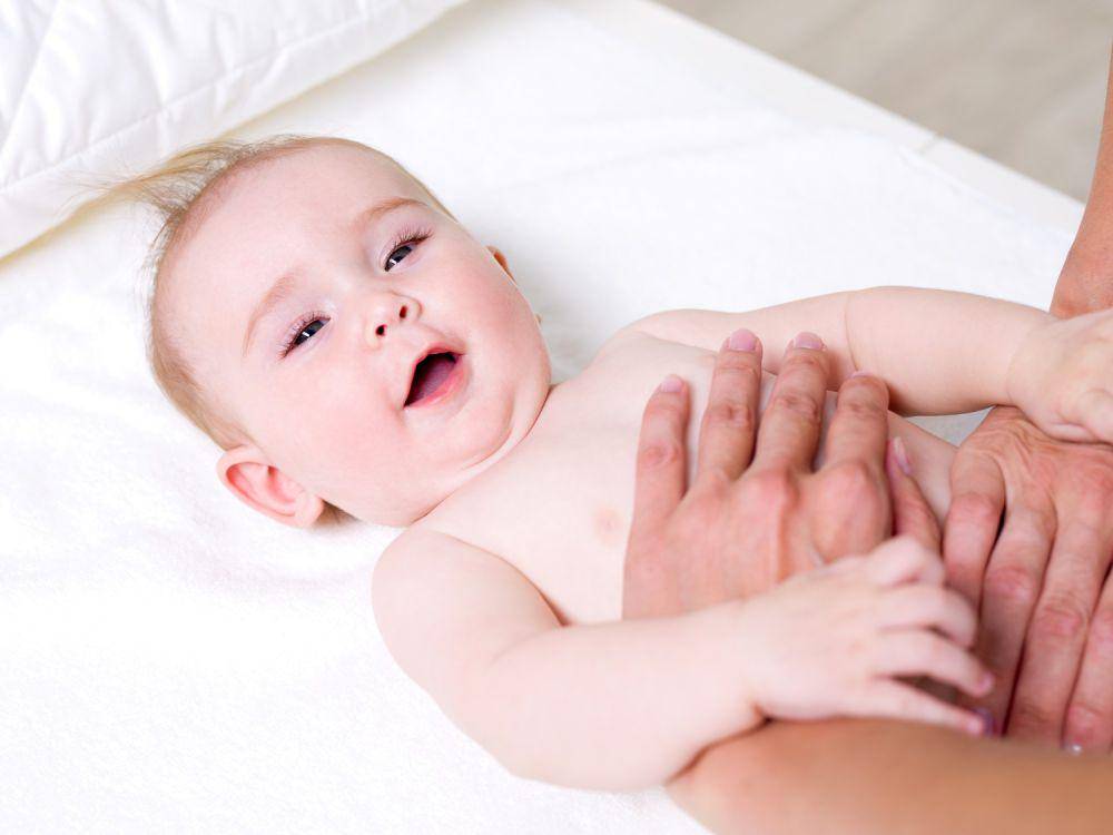 ilustrasi bayi saat sedang spa (freepik.com/valuavitaly)