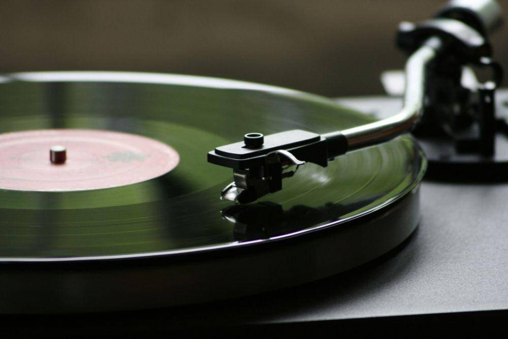 ilustrasi vinyl (pexels.com/Pixabay)