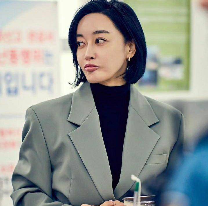 Kim Hye Eun di balik layar Not Others (instagram.com/kimhyeeun11)