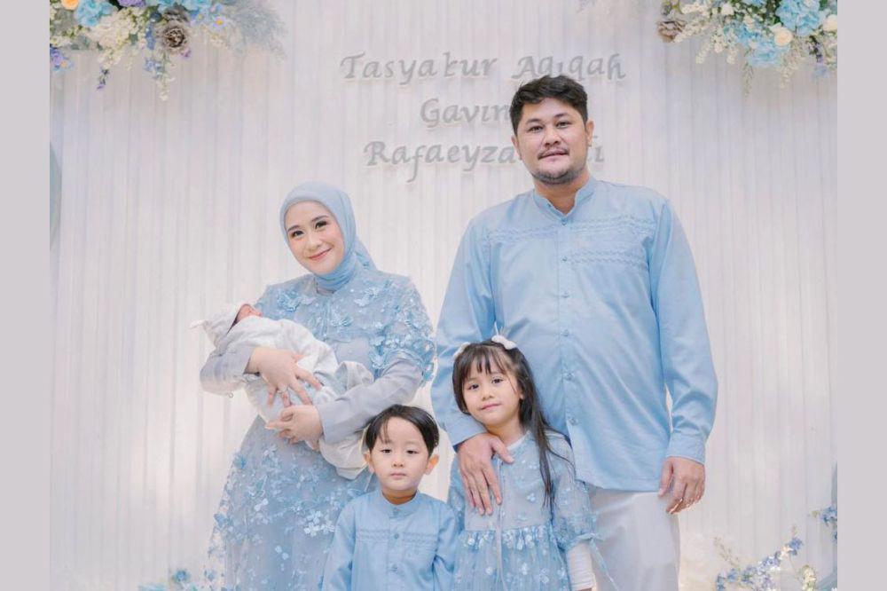 10 Momen Akikah Baby Gavin Anak Ketiga Ryana Dea dan Puadin Redi