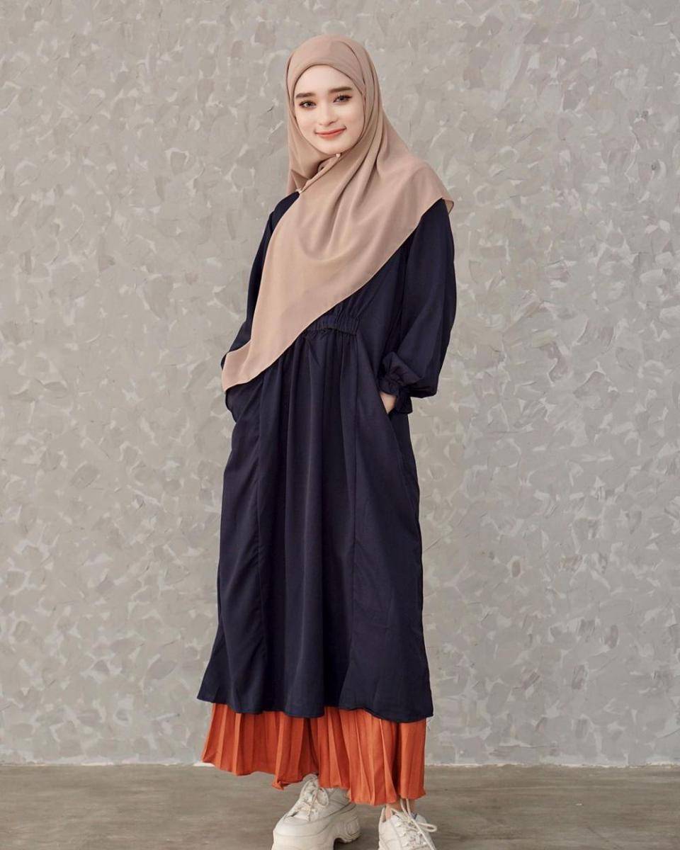 OOTD ala Inara Rusli (instagram.com/mommy_starla)