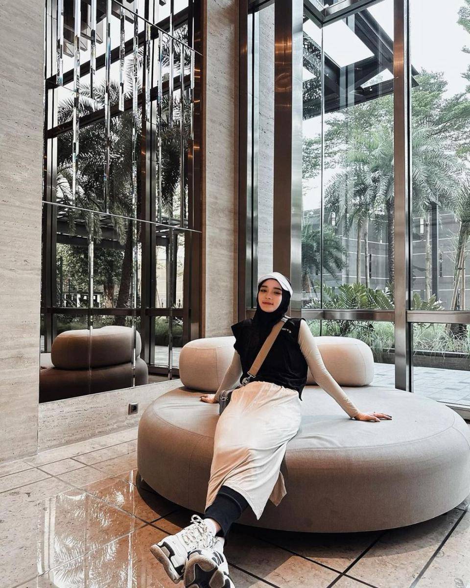 OOTD olah raga ala Inara Rusli (instagram.com/mommy_starla)