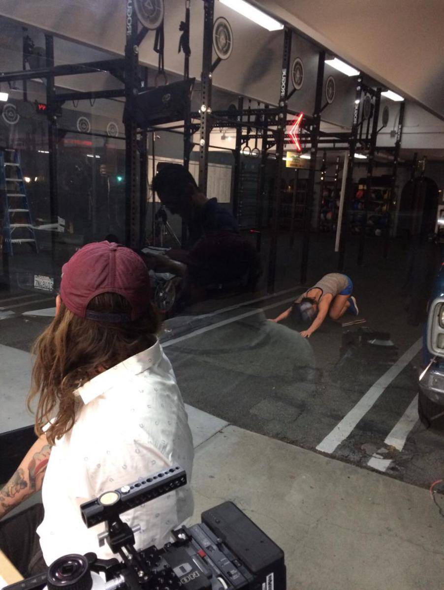 foto kocak orang saat di gym (reddit.com/user/_LumpBeefbroth_)