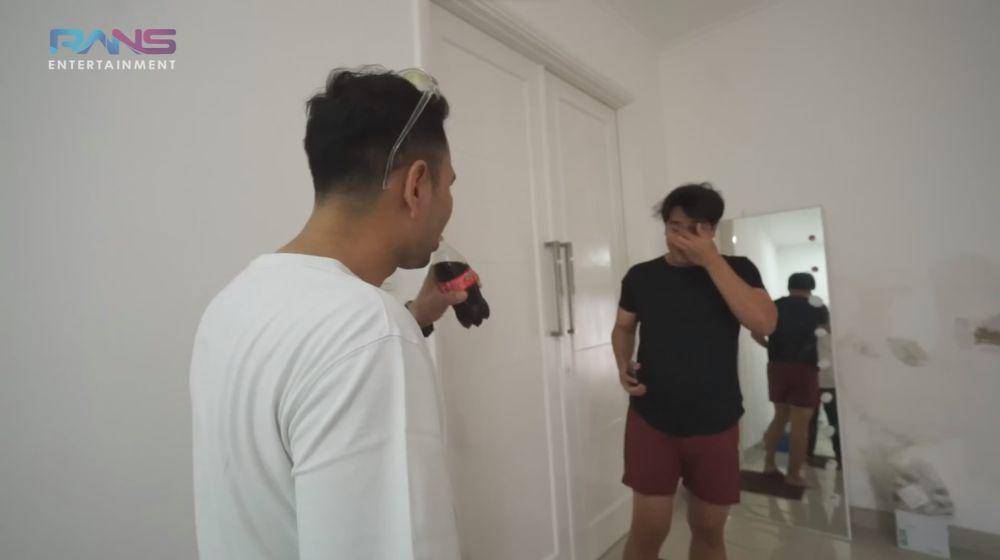 Raffi Ahmad main ke rumah almarhum Olga Syahputra (youtube.com/ransentertainment)