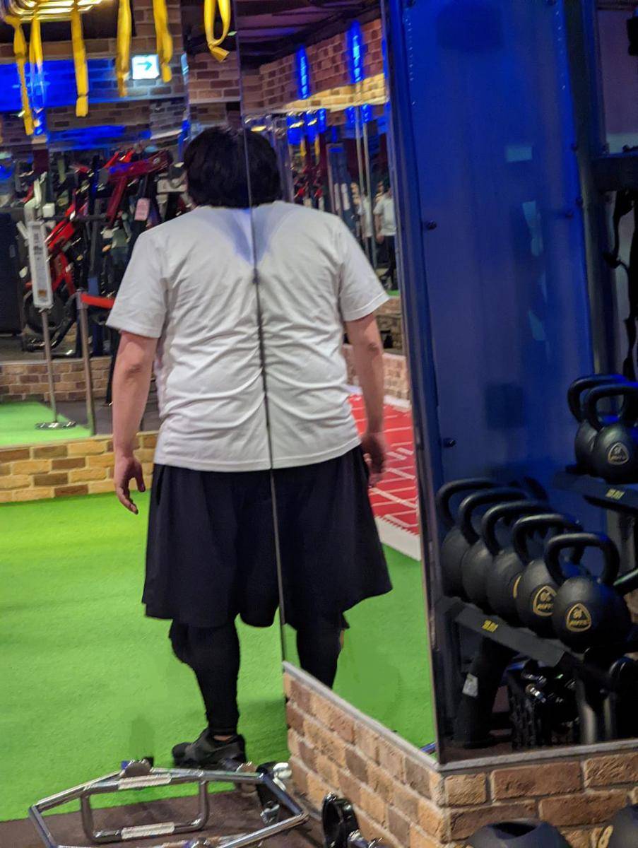 foto kocak orang saat di gym (reddit.com/user/lssong99)