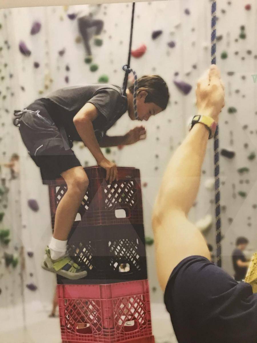 foto kocak orang saat di gym (reddit.com/user/emcom90)