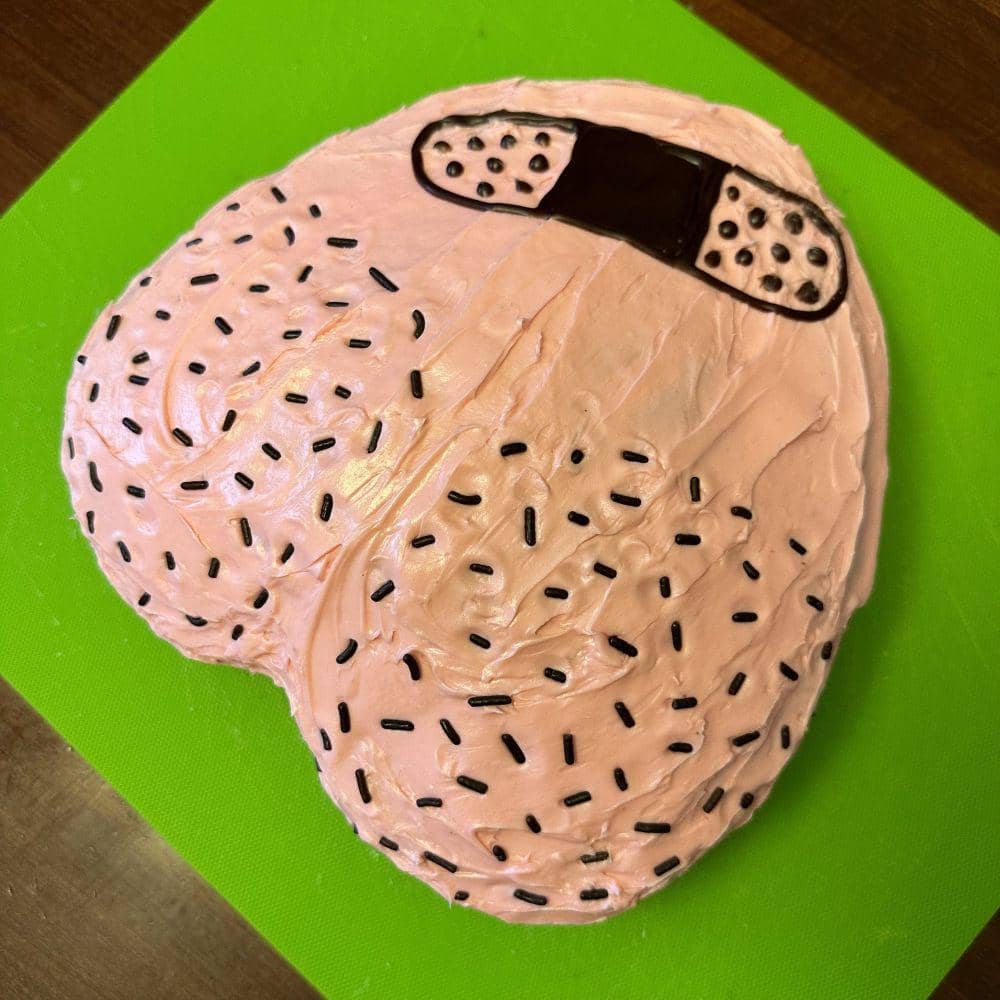potret kue bentuk seram (reddit.com/user/scottydanger22)