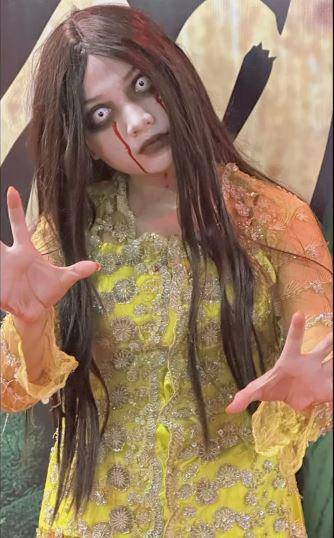 Hantu yang akan menakutimu di rumah Hantu Andong Pocong di Ciplaz Sidoarjo. Instagram/indonesianhauntedhouse