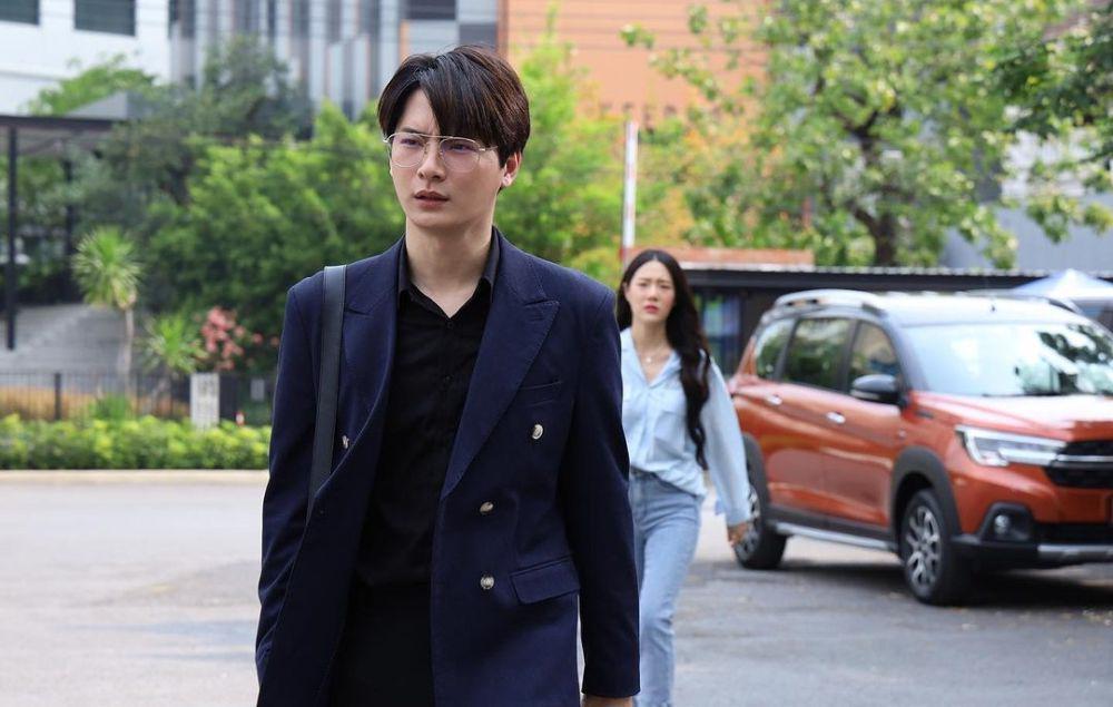 7 Fakta Peran Krist Perawat di The Jungle, Jadi Pengacara Sukses