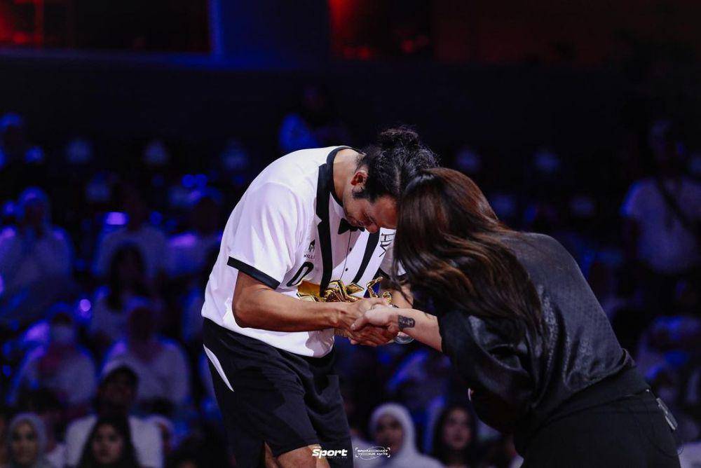 potret Yolla Yuliana jadi komentator Bahkan Voli (instagram.com/yollayuliana1515)