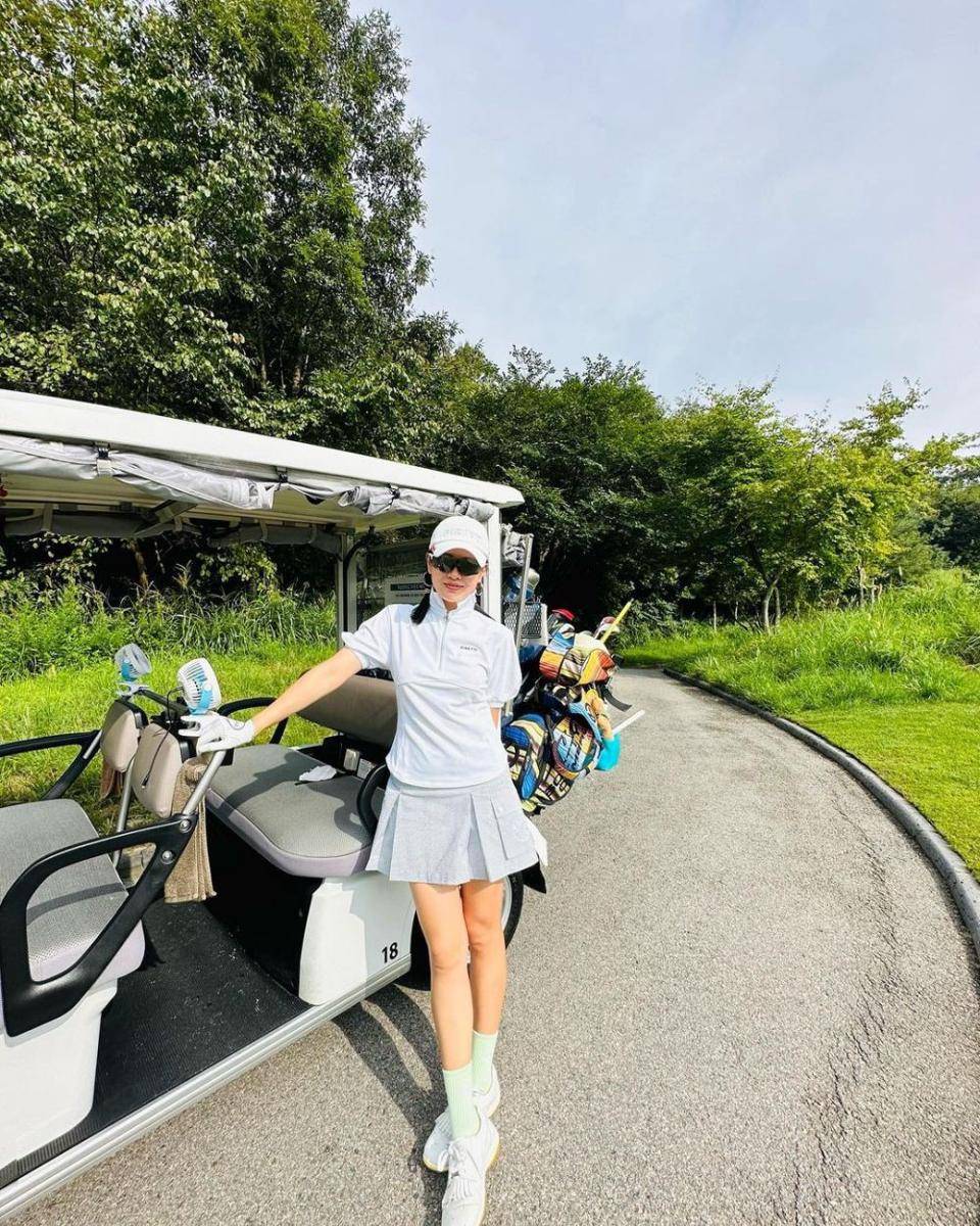 Son Ye Jin (instagram.com/yejinhan)