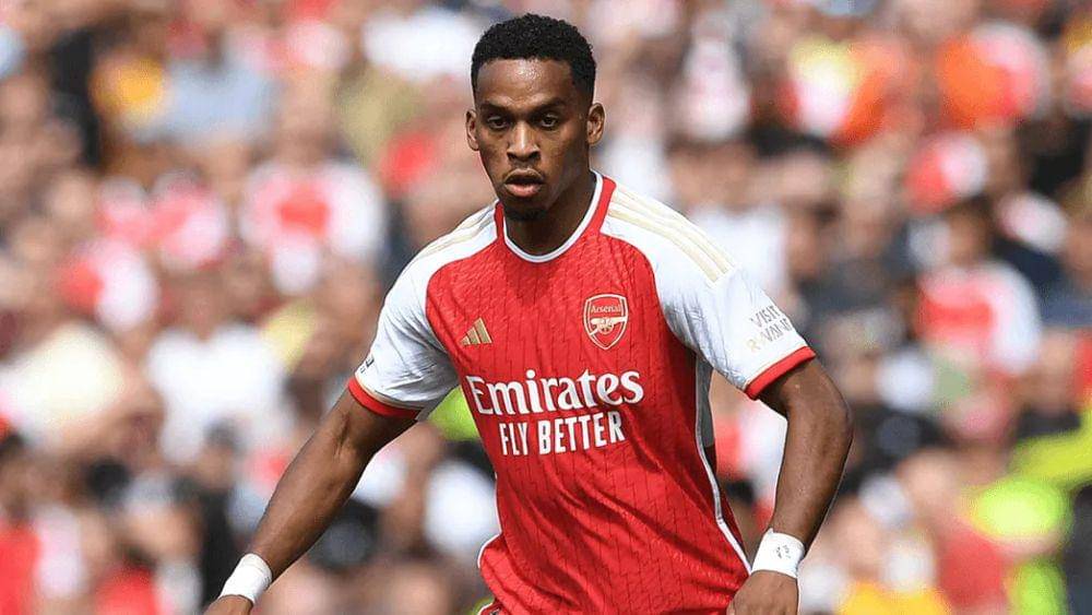 Jurrien Timber (arsenal.com)