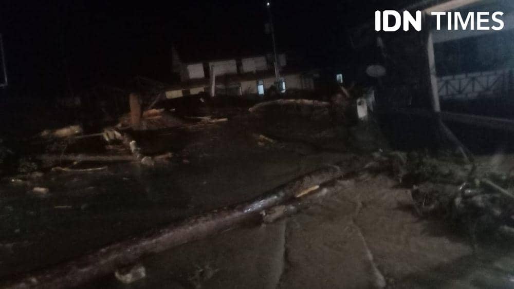 Banjir bandang melanda Kecamatan Beutong Ateuh Banggalang, Kabupaten Nagan Raya, Aceh. (Dokumentasi Pusdalops BPBA untuk IDN Times)