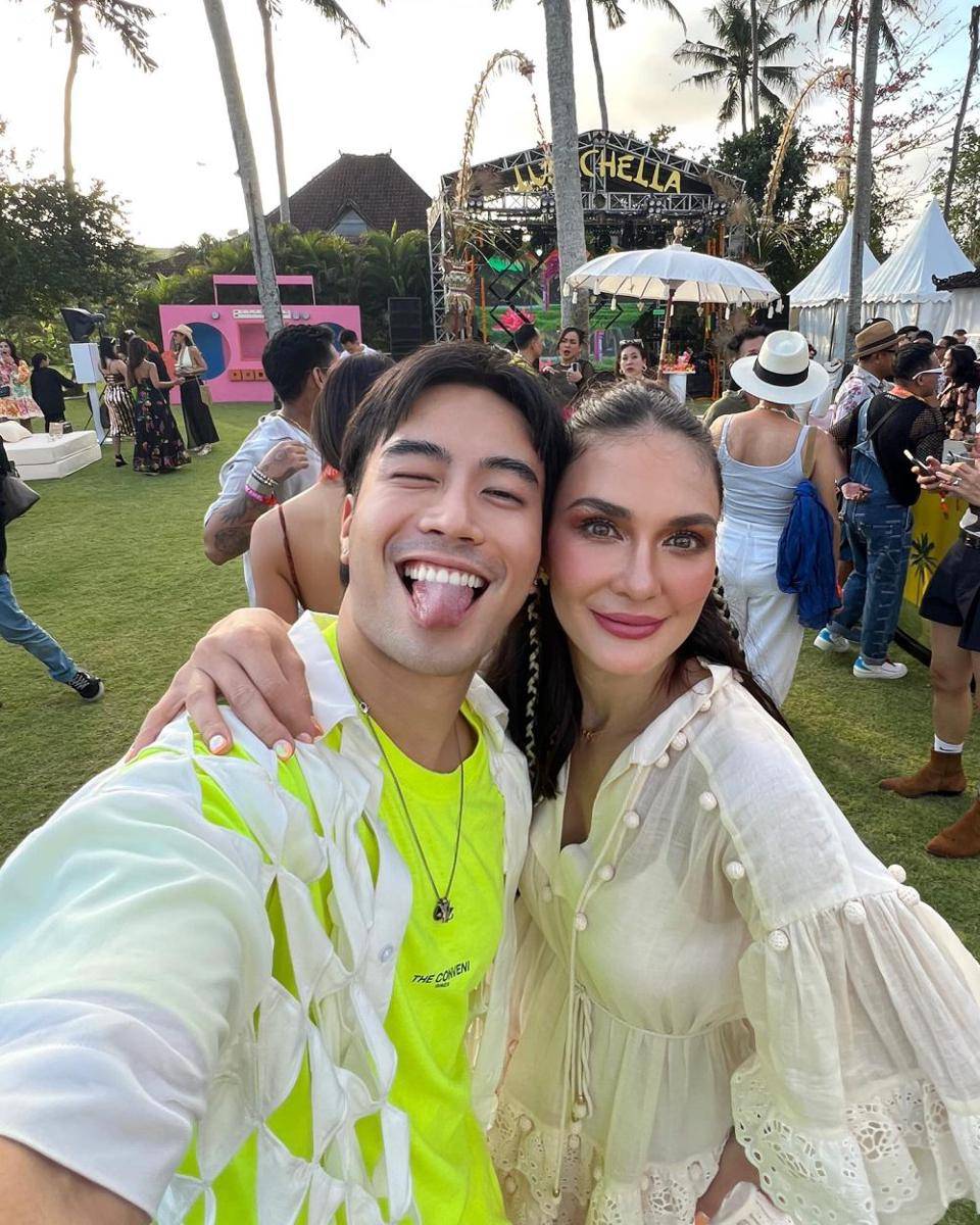 artis hadiri Lunachella (instagram.com/vidialdiano)