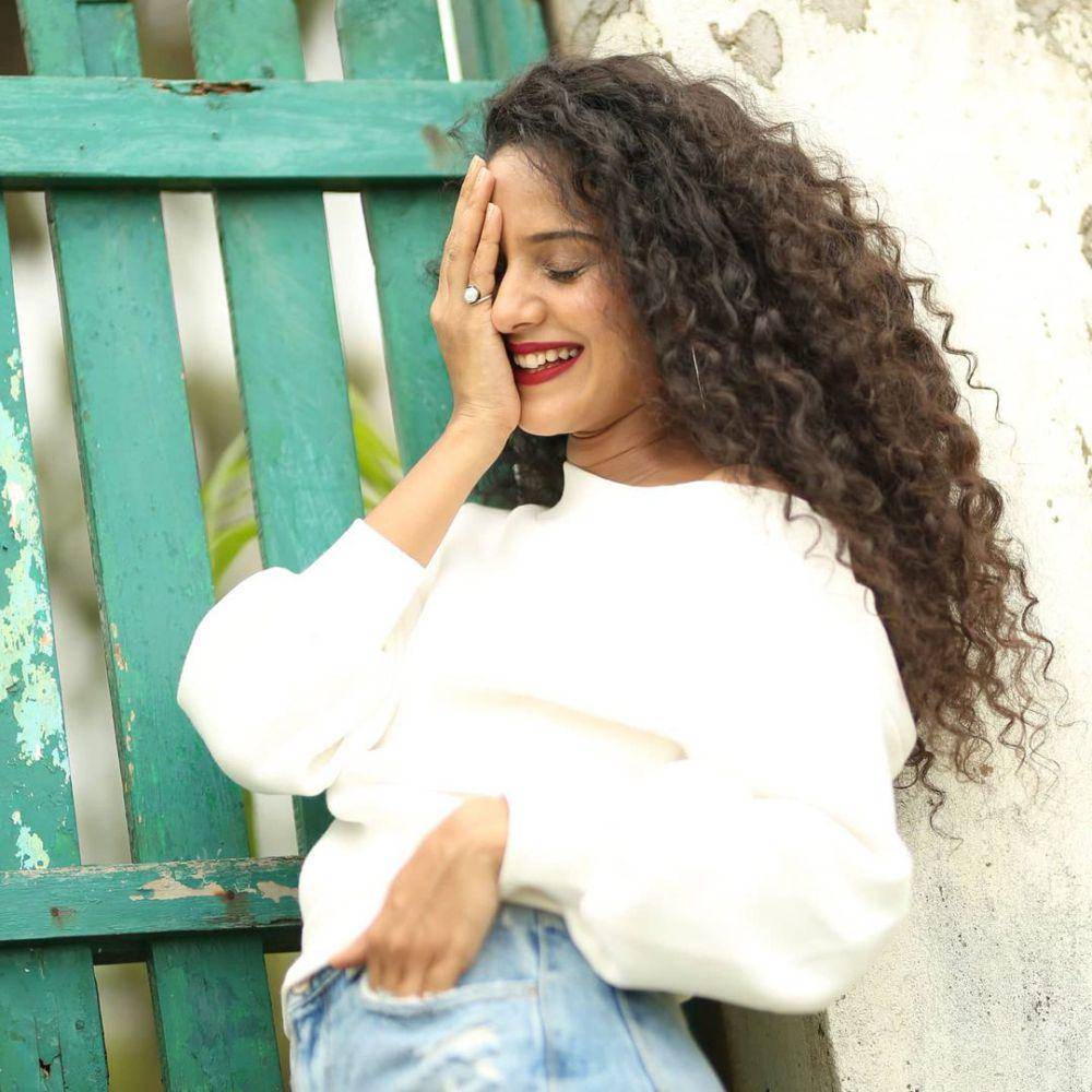 ide makeup ala Heena Parmar (instagram.com/iamheenaparmar)