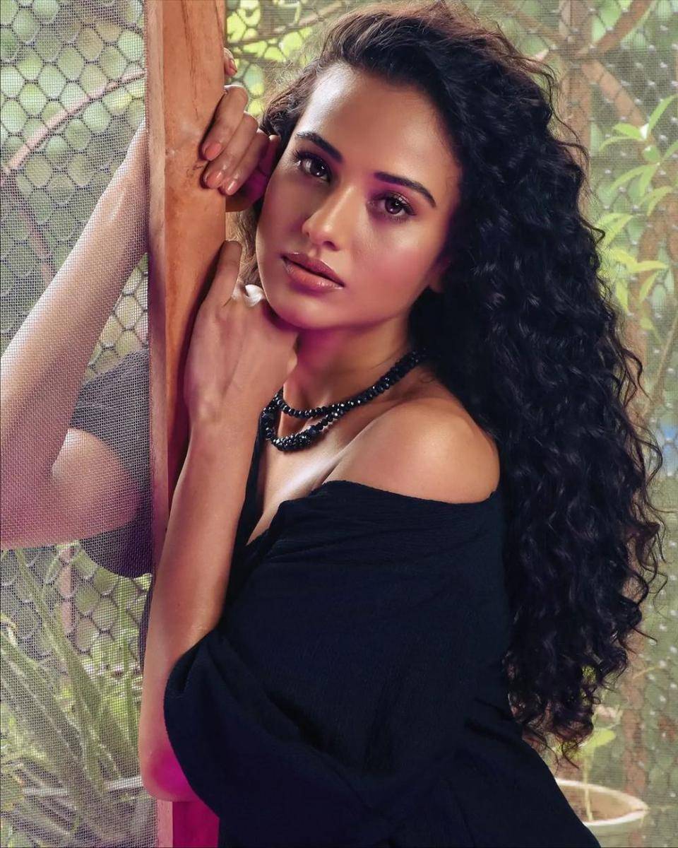 ide makeup ala Heena Parmar (instagram.com/iamheenaparmar)