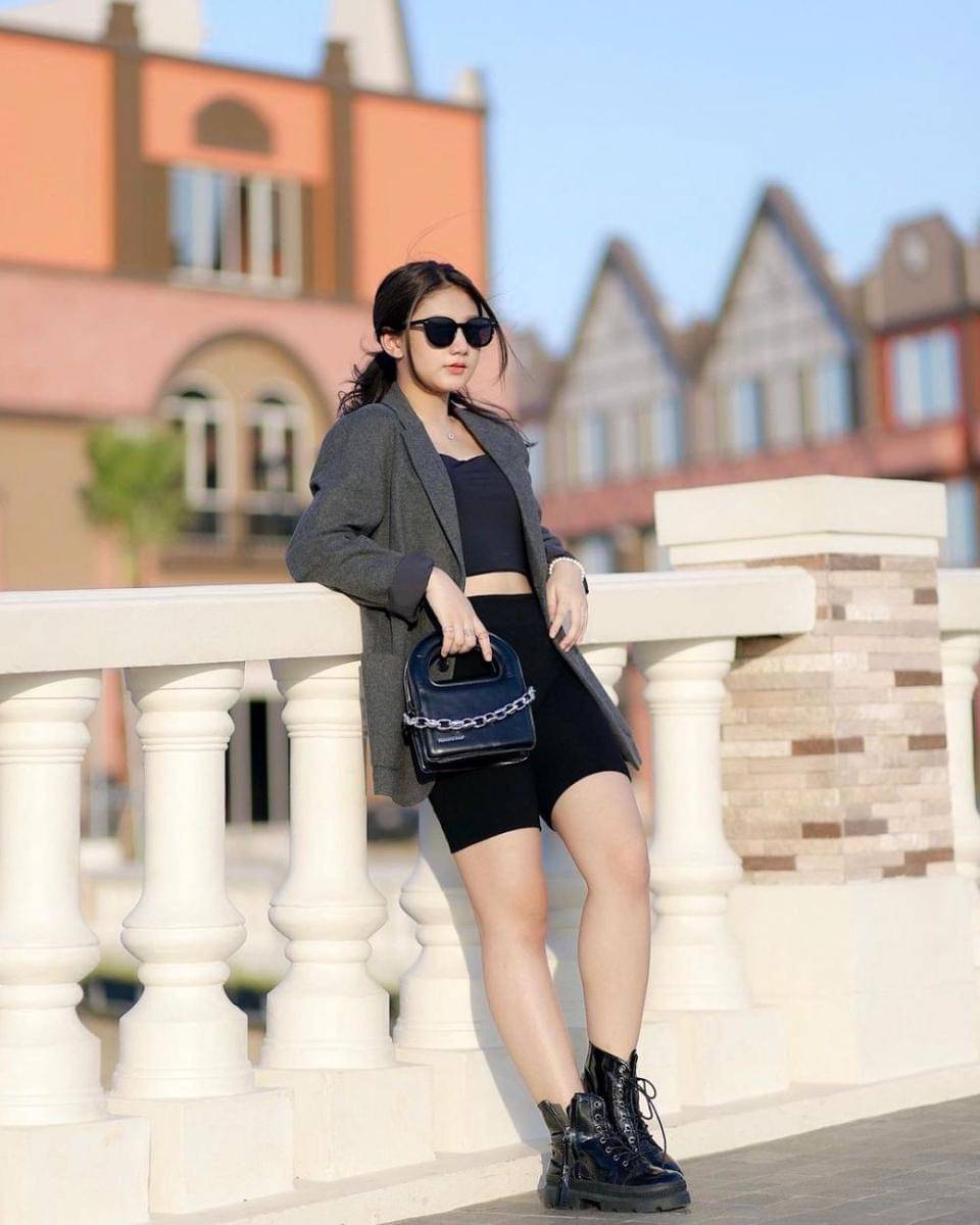 Lidiawaty Notnot (instagram.com/n.lidiawaty)