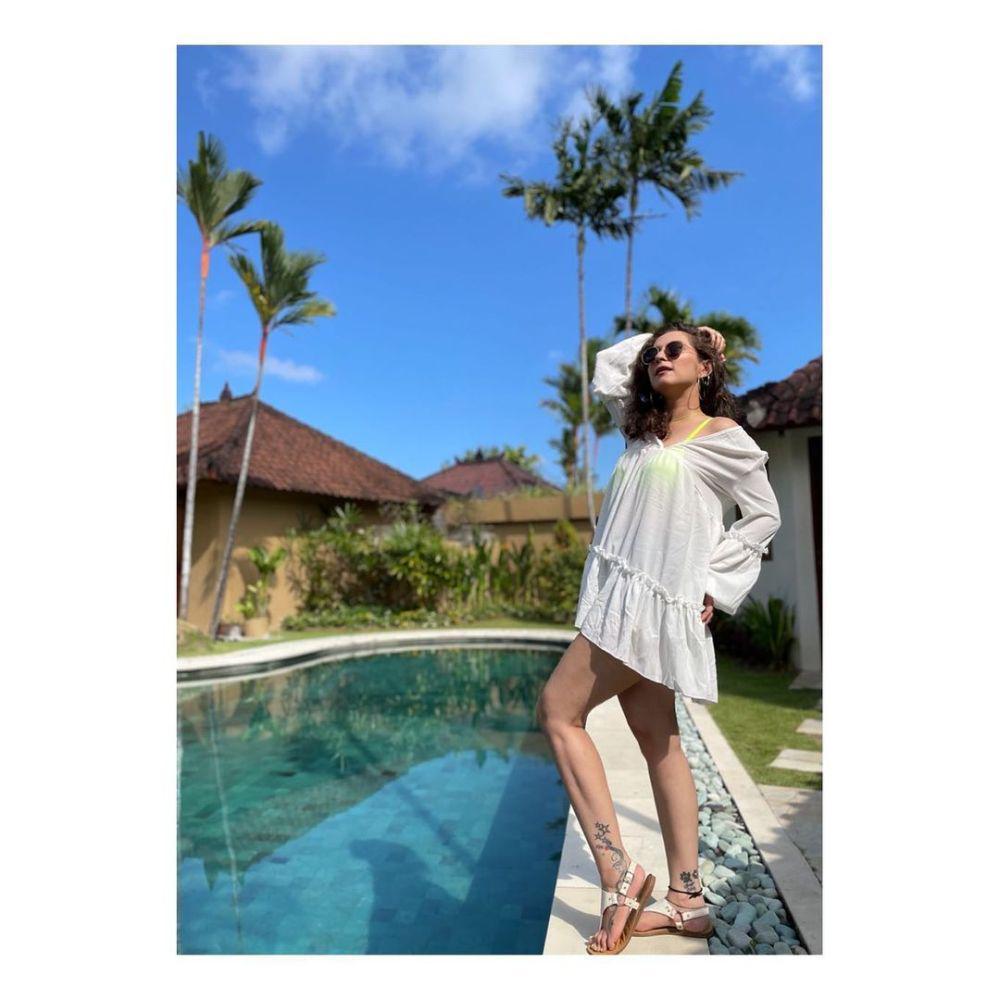 inspirasi busana dress ala Lavina Tandon (instagram.com/lavinatandon05)