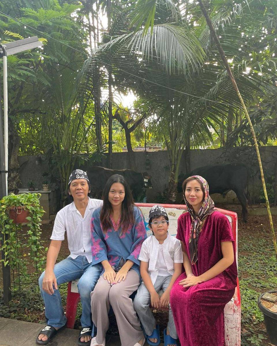 potret Bimbim SLANK dan keluarga (instagram.com/bimbimslank)