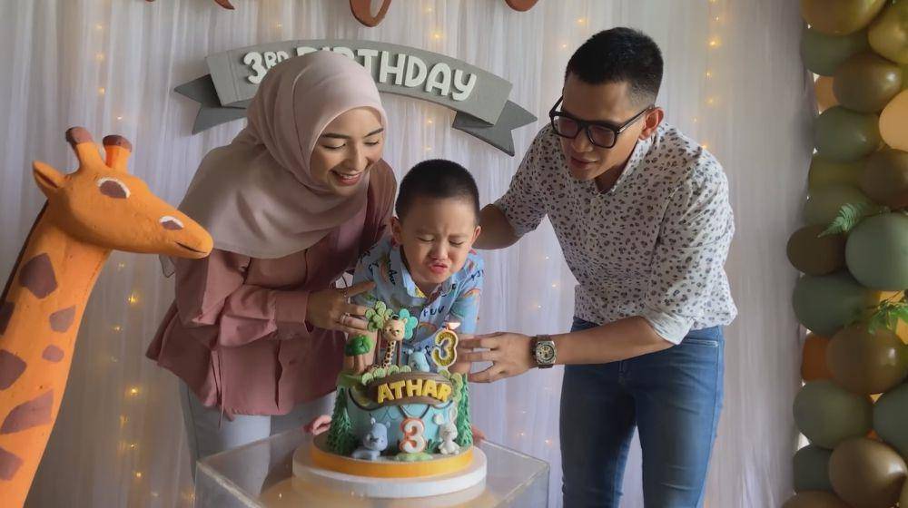 ulang tahun Athar ke-3 (youtube.com/cikycitrarezky)