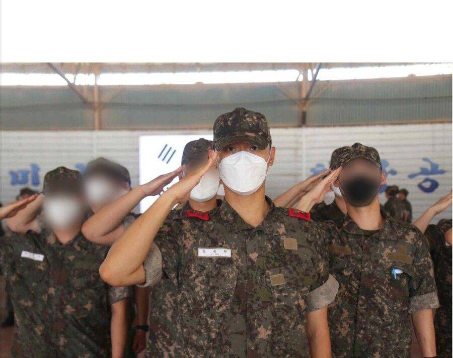 Lee Do Hyun di militer (dok. Air Force Basic Military Training Group via SPOTVnews)