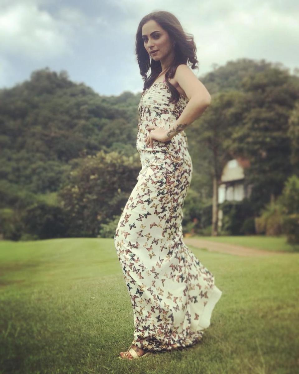 inspirasi busana dress ala Lavina Tandon (instagram.com/lavinatandon05)