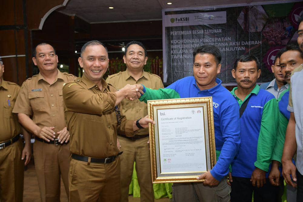597 Petani Sawit Mandiri Tapanuli Selatan Lulus Sertifikasi RSPO