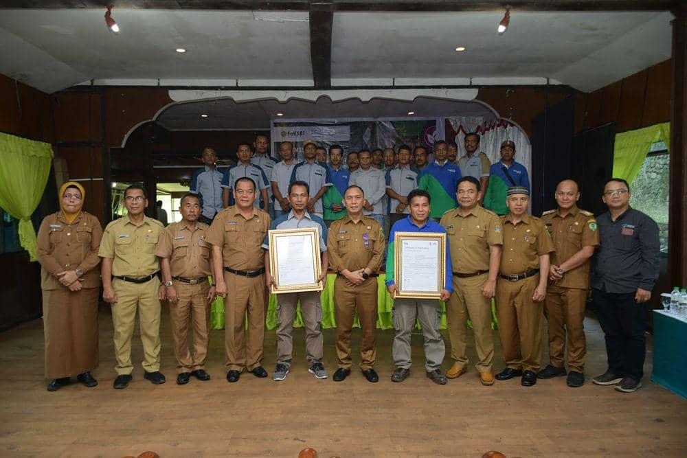Dua asosiasi petani sawit di Tapanuli Selatan menerima sertifikasi sawit RSPO (Dok. IDN Times)