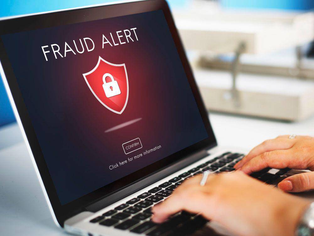ilustrasi peringatan malware (freepik.com/rawpixel)