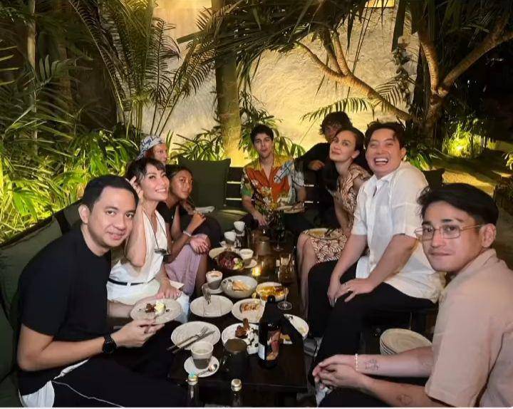 Ayu Dewi susul Luna ke Bali (Instagram.com/mrsayudewi)
