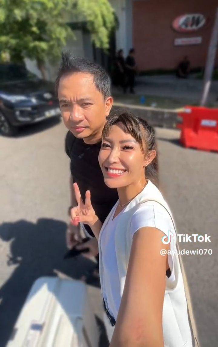 Ayu Dewi susul Luna ke Bali (tiktok.com/ayudewi070)