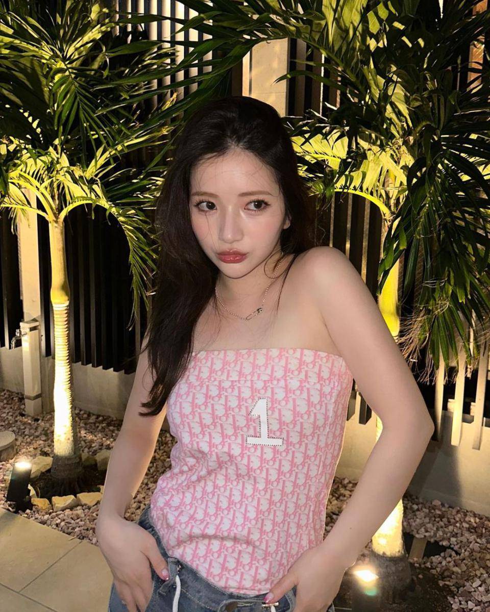 Riho Minami (instagram.com/minami.riho)
