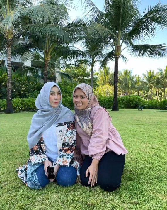 penghasilan Sus Rini melebihi Nagita (instagram.com/riniperdiyanti)