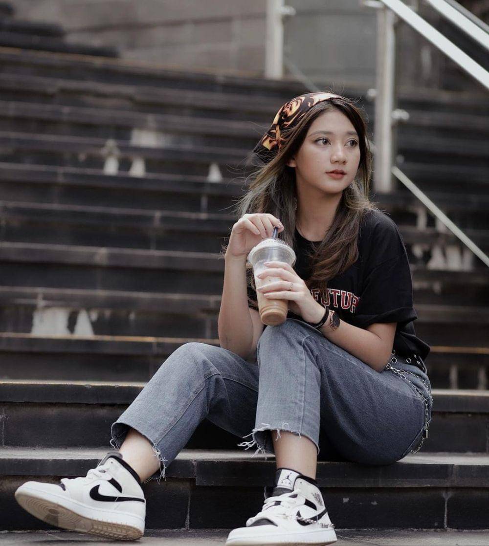 Lidiawaty Notnot (instagram.com/n.lidiawaty)