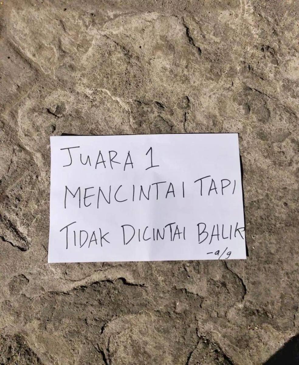 Meme juara satu (instagram.com/meme.wkwk)