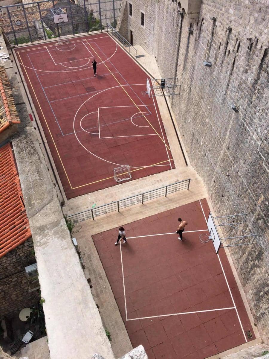 momen ngeselin saat main basket (reddit.com/user/BIN4555)