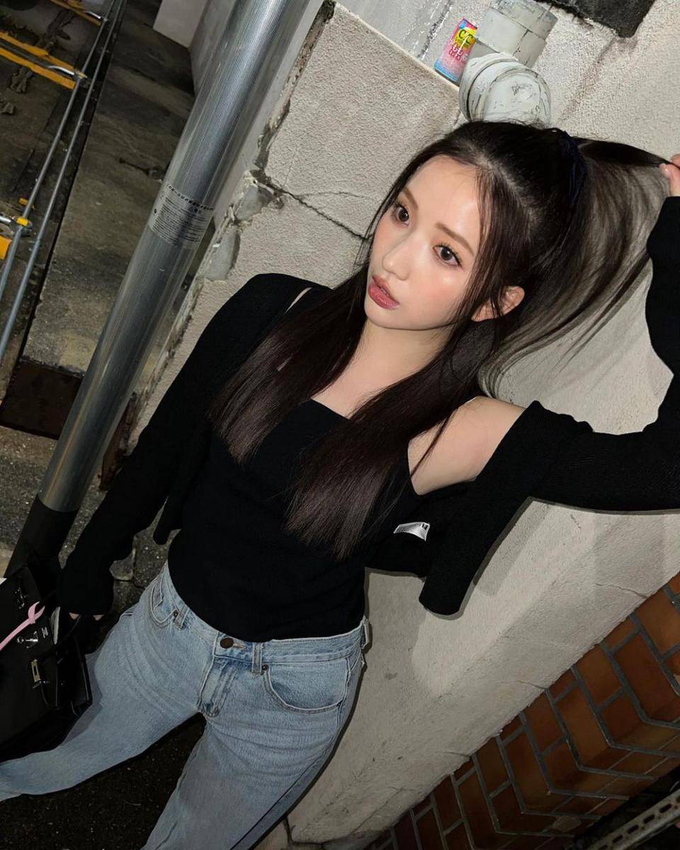 Riho Minami (instagram.com/minami.riho)