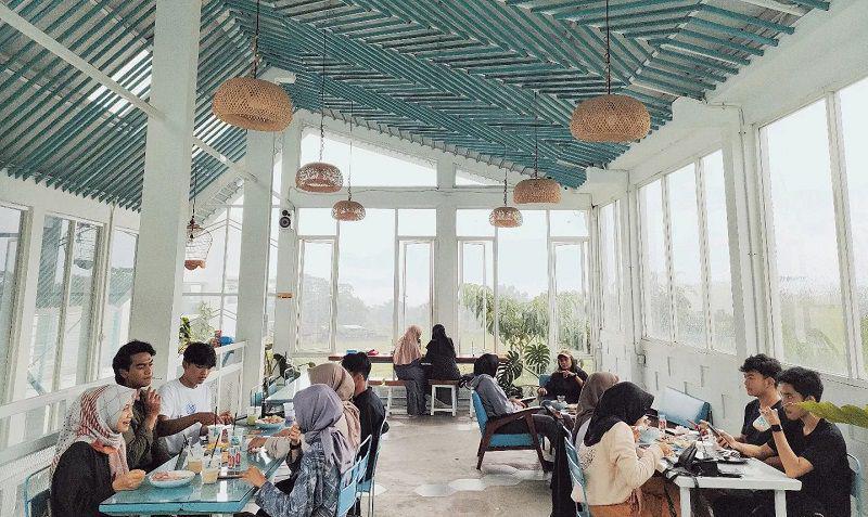 7 Cafe Magetan Instagramable, Asyik buat Nongkrong!
