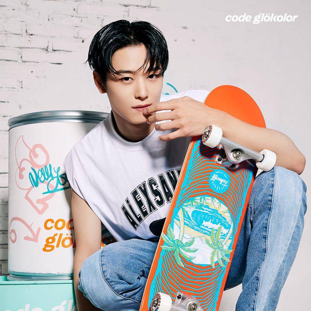 Juyeon THE BOYZ untuk Code Glokolor (instagram.com/codeglokolor.official)