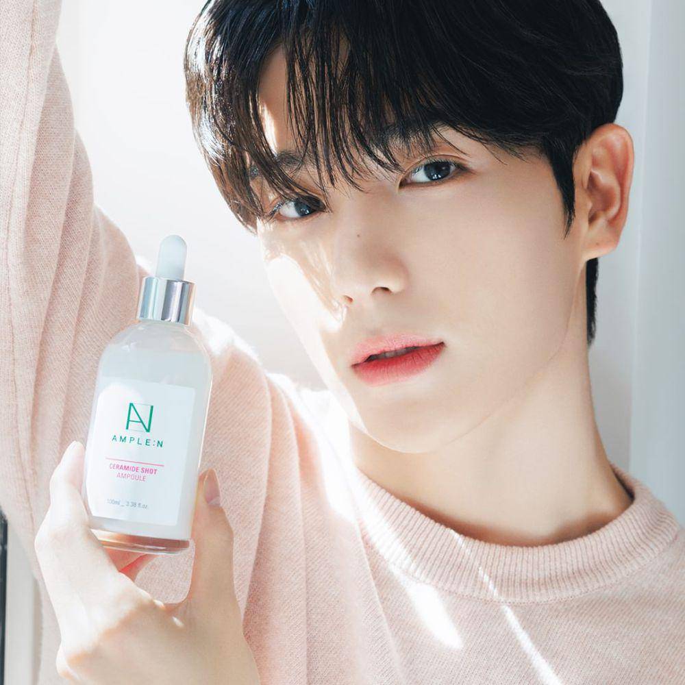 Hyunjae THE BOYZ untuk AMPLE:N (instagram.com/amplen_official_kr)